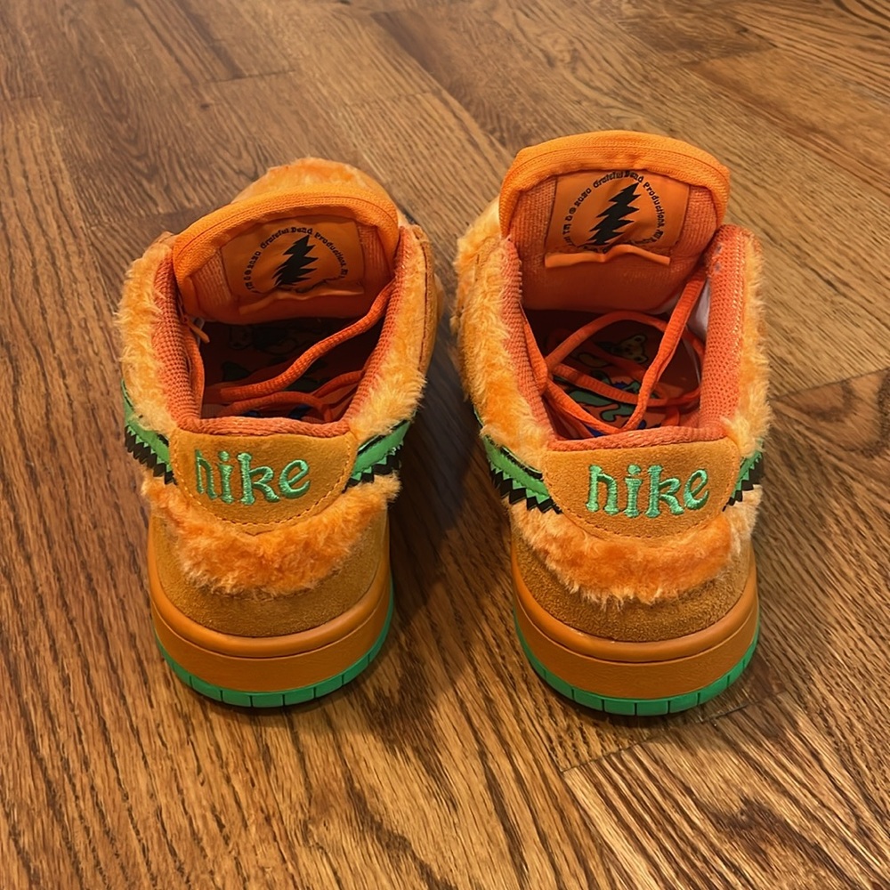 Men’s Nike SB Dunk Low x Grateful Dead Orange Bear 2020 Sneakers. Size 10. - Picture 6 of 17